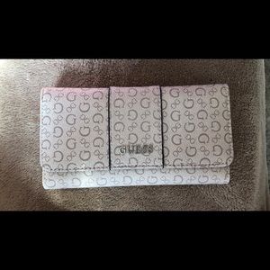 Guess wallet